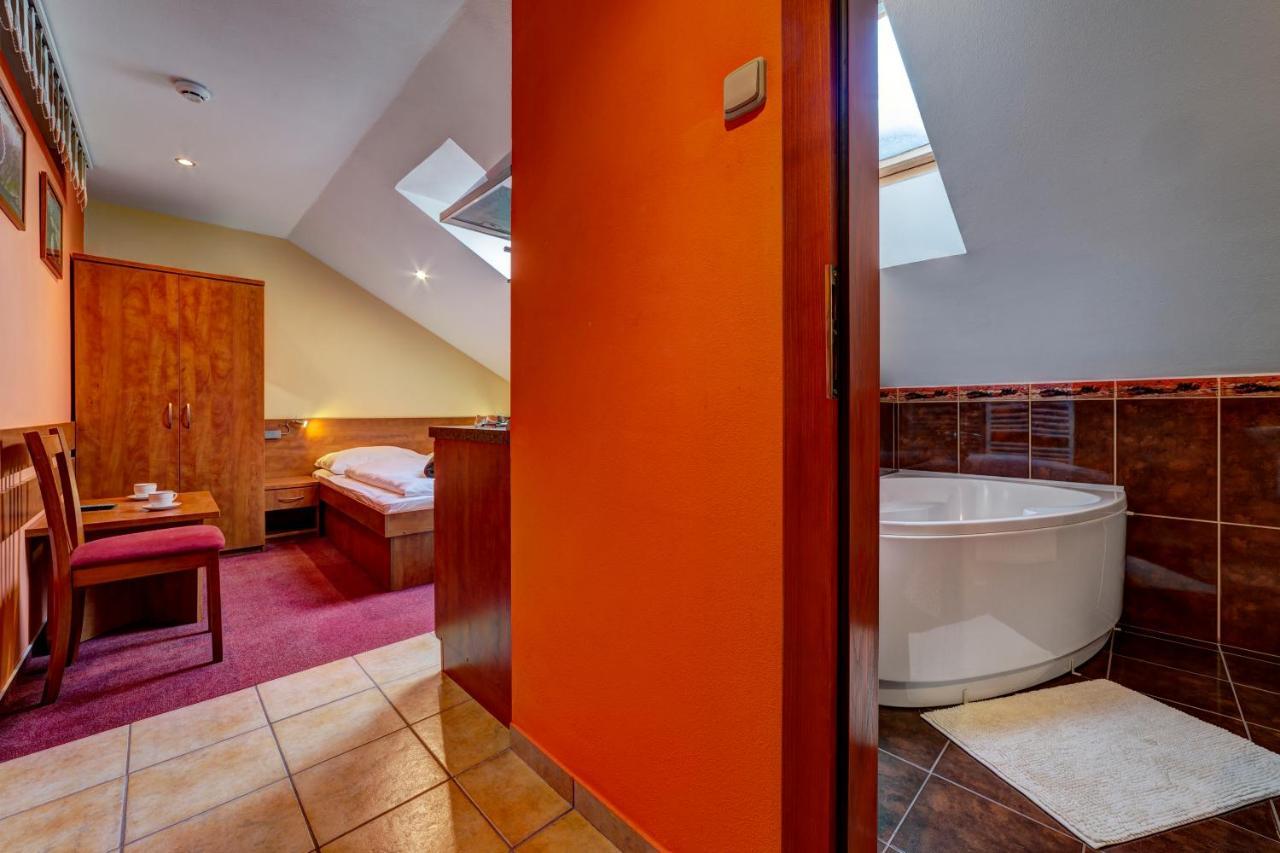 Apartmanovy Dom Slniecko Ziar Bagian luar foto