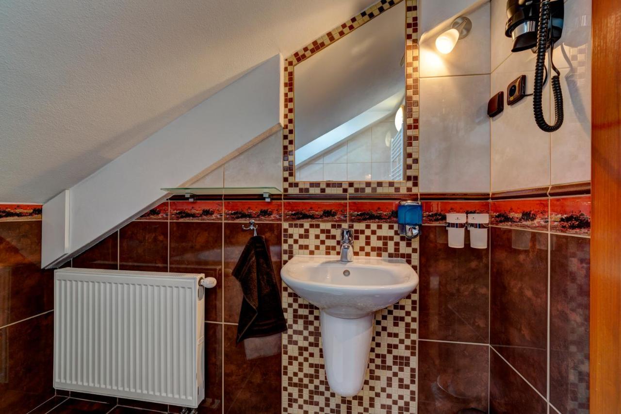 Apartmanovy Dom Slniecko Ziar Bagian luar foto