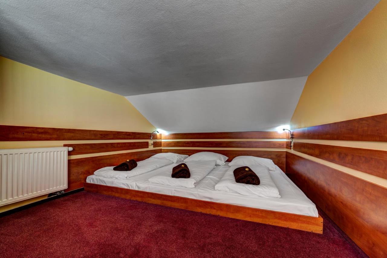 Apartmanovy Dom Slniecko Ziar Bagian luar foto