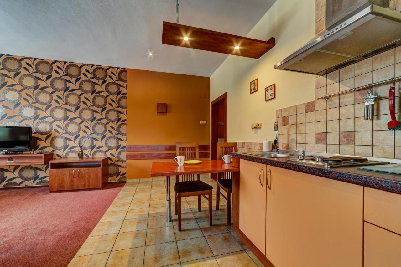 Apartmanovy Dom Slniecko Ziar Bagian luar foto