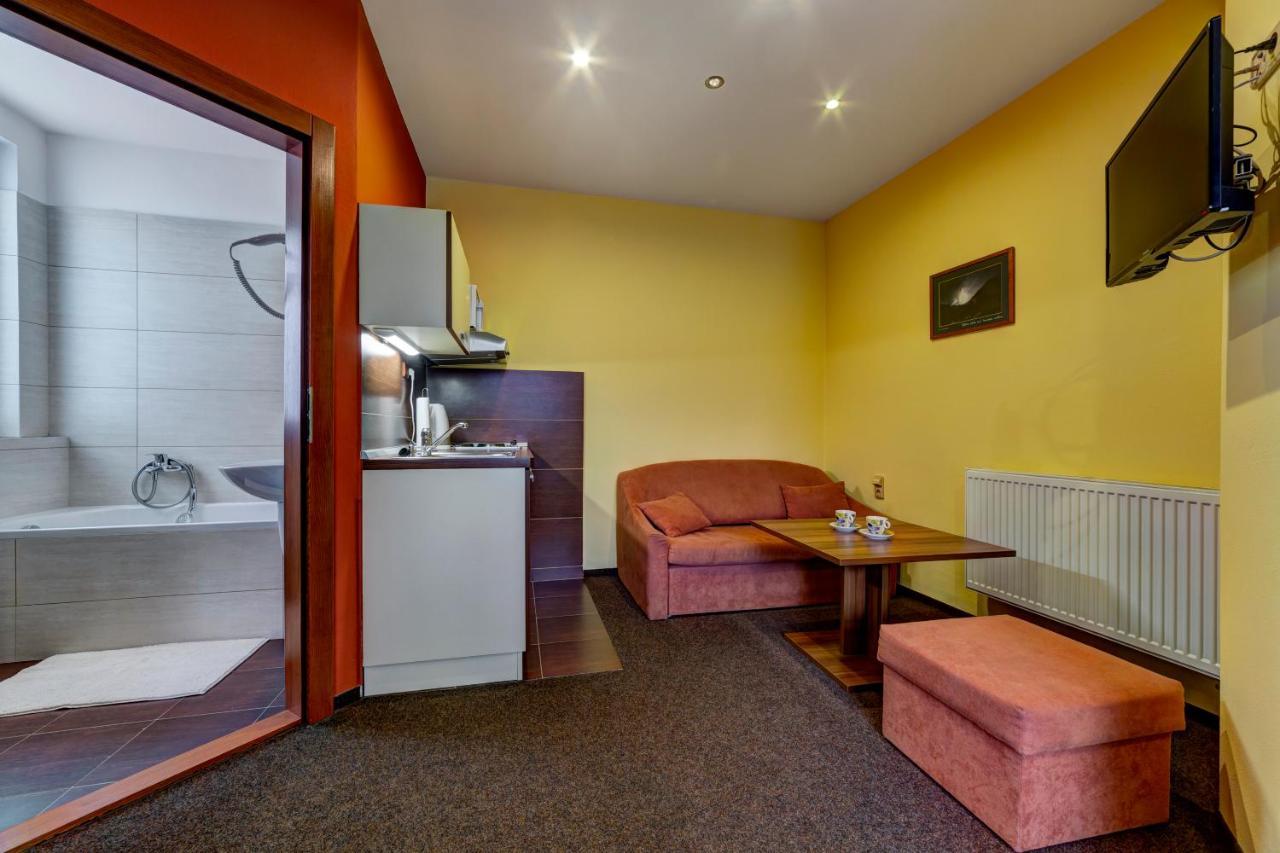 Apartmanovy Dom Slniecko Ziar Bagian luar foto