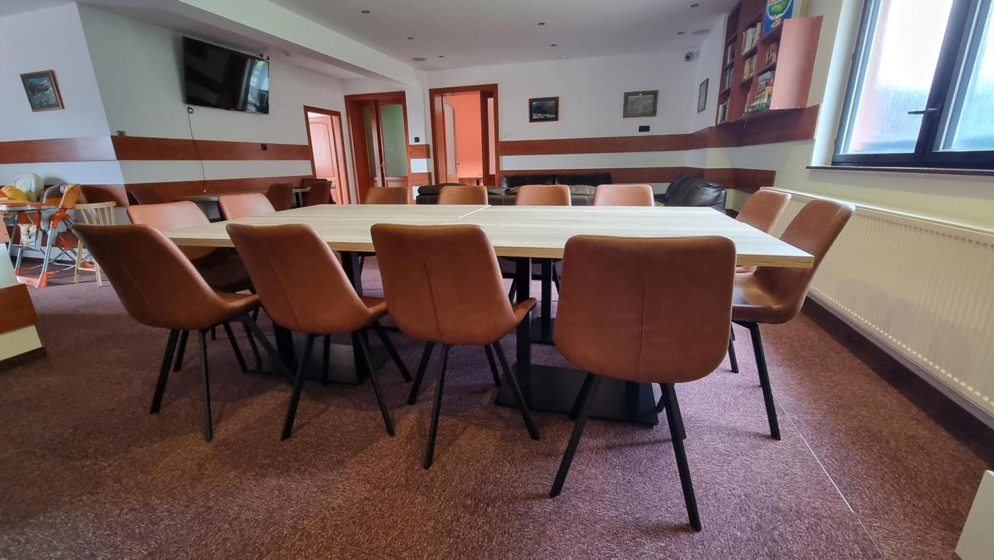 Apartmanovy Dom Slniecko Ziar Bagian luar foto