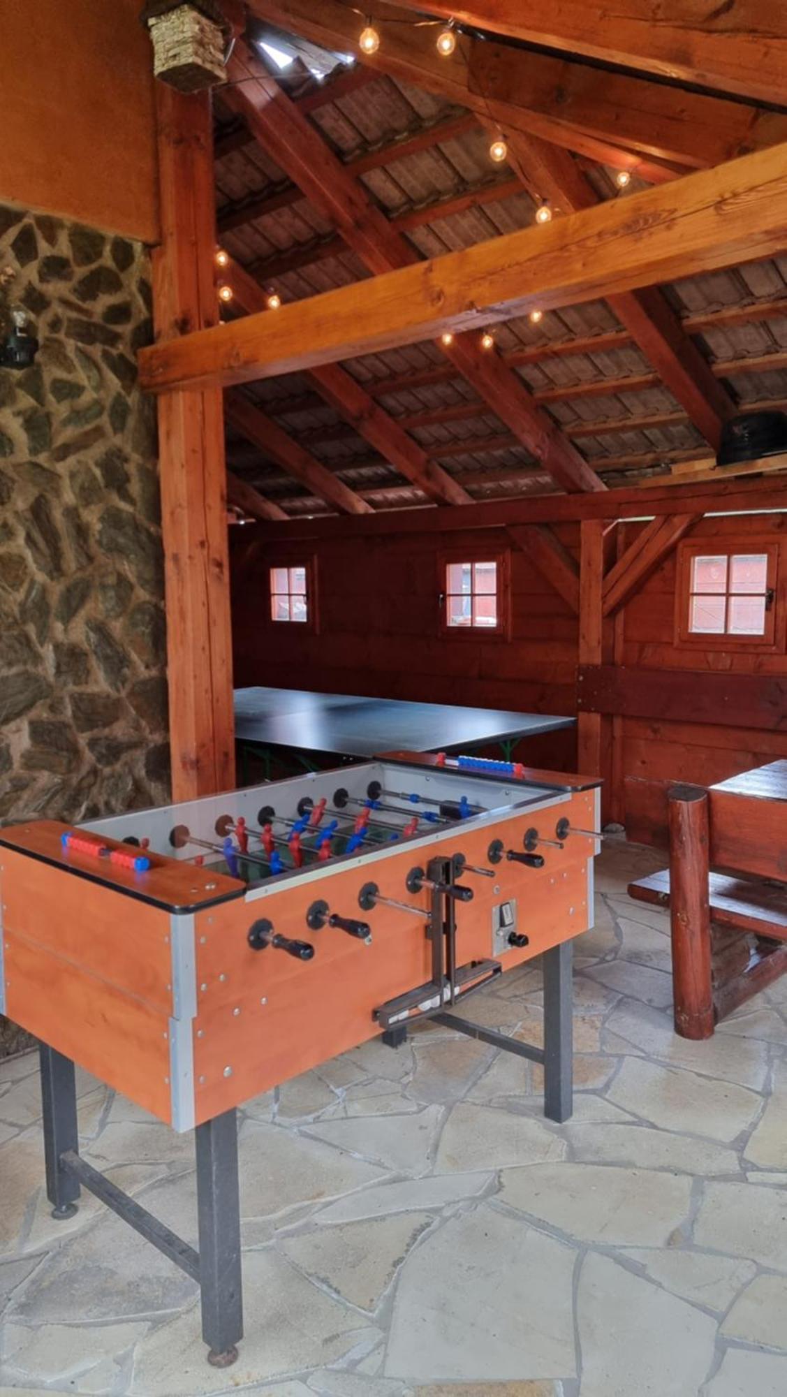 Apartmanovy Dom Slniecko Ziar Bagian luar foto